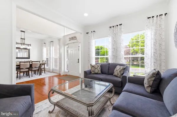 $910,000 | 10241 Aqua View Court, Nokesville, VA 20181