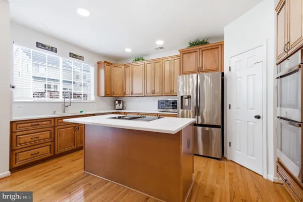 $910,000 | 10241 Aqua View Court, Nokesville, VA 20181