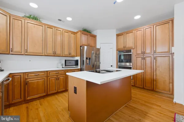 $910,000 | 10241 Aqua View Court, Nokesville, VA 20181