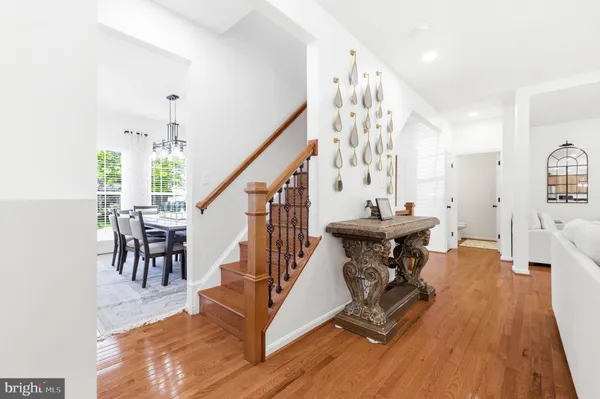 $910,000 | 10241 Aqua View Court, Nokesville, VA 20181
