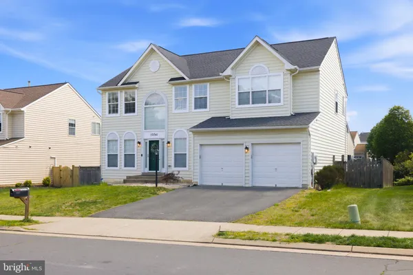$910,000 | 10241 Aqua View Court, Nokesville, VA 20181