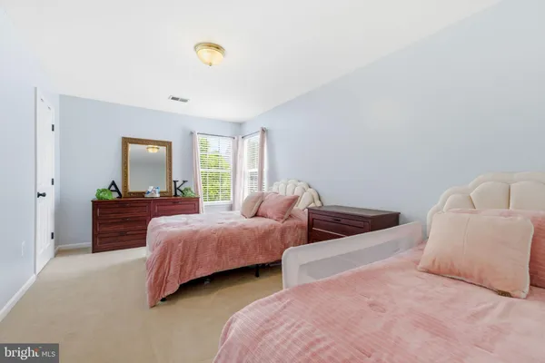 $910,000 | 10241 Aqua View Court, Nokesville, VA 20181