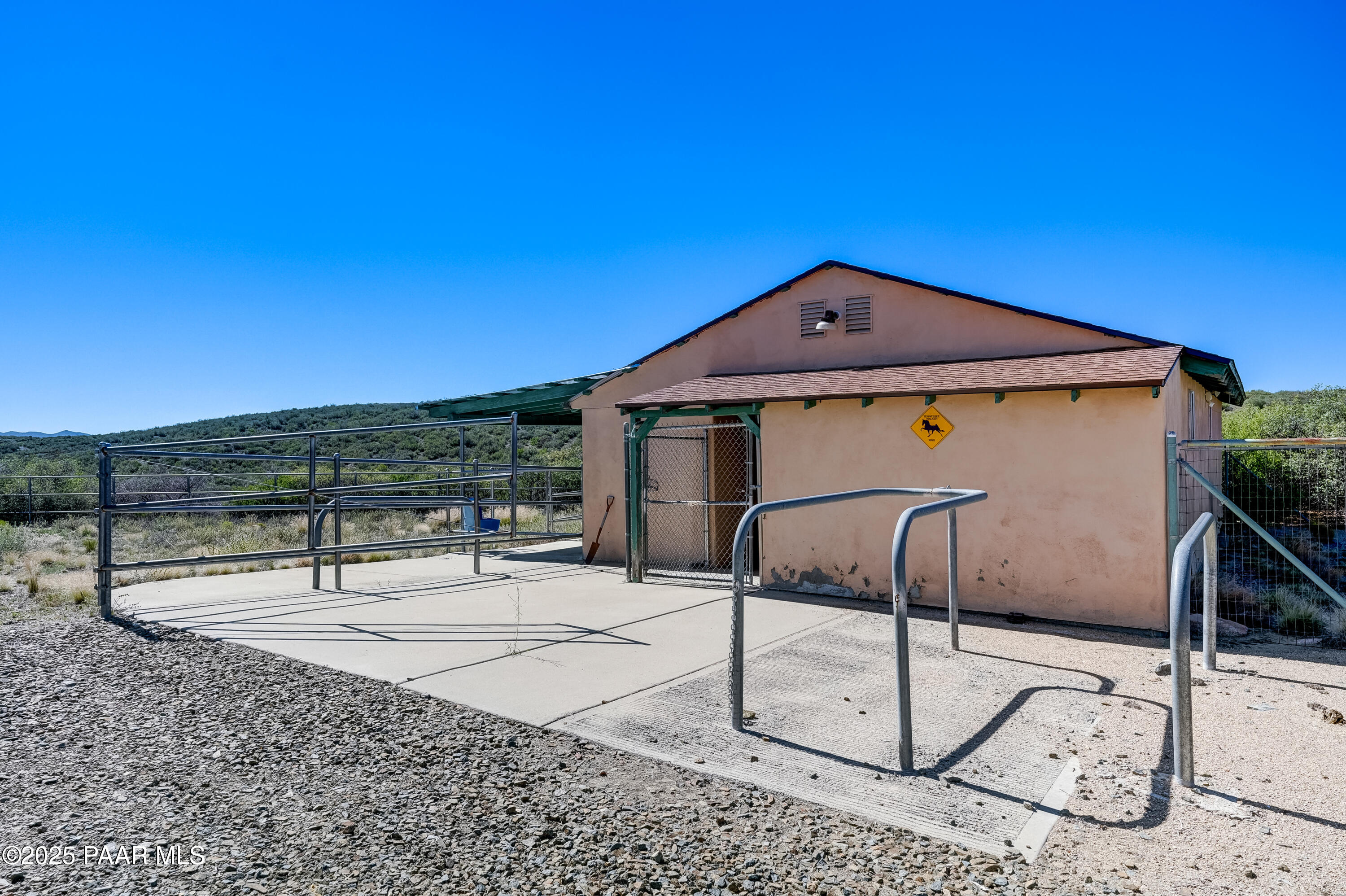 10412 East Prescott Dells Rnch Road Dewey-Humboldt, AZ 86327 - Photo 50 of 83 2 horse Stalls