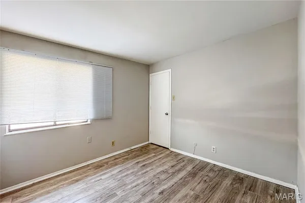 $79,900 | 1536 Springlet Court, Unit 31, Florissant, MO 63033