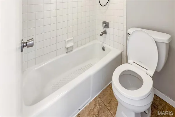 $79,900 | 1536 Springlet Court, Unit 31, Florissant, MO 63033