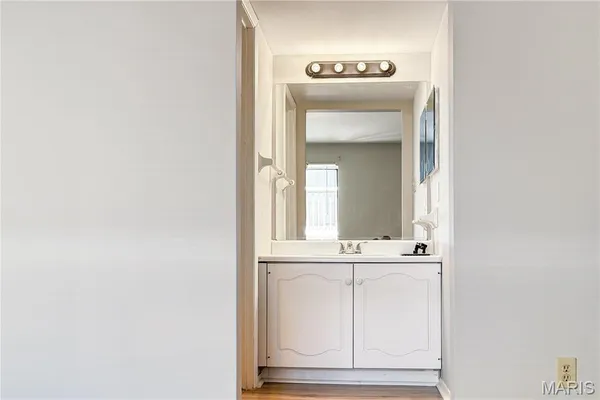 $79,900 | 1536 Springlet Court, Unit 31, Florissant, MO 63033