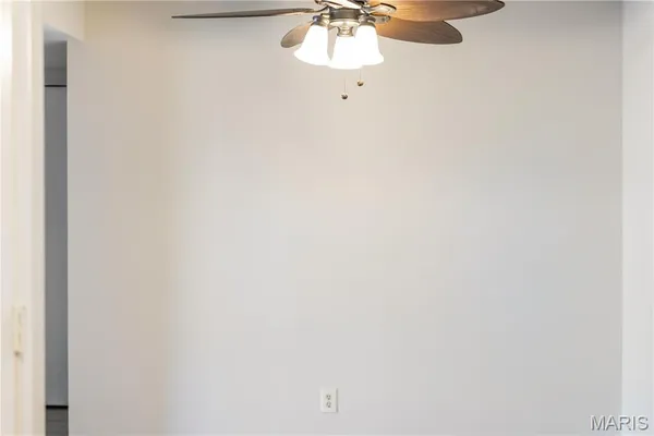 $79,900 | 1536 Springlet Court, Unit 31, Florissant, MO 63033