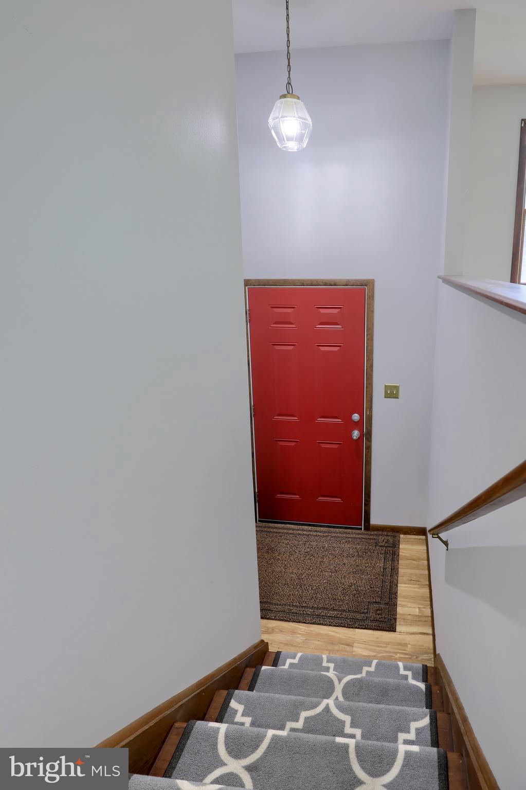 6252 River Road Conestoga, PA 17516 - Photo 14 of 27 Entryway