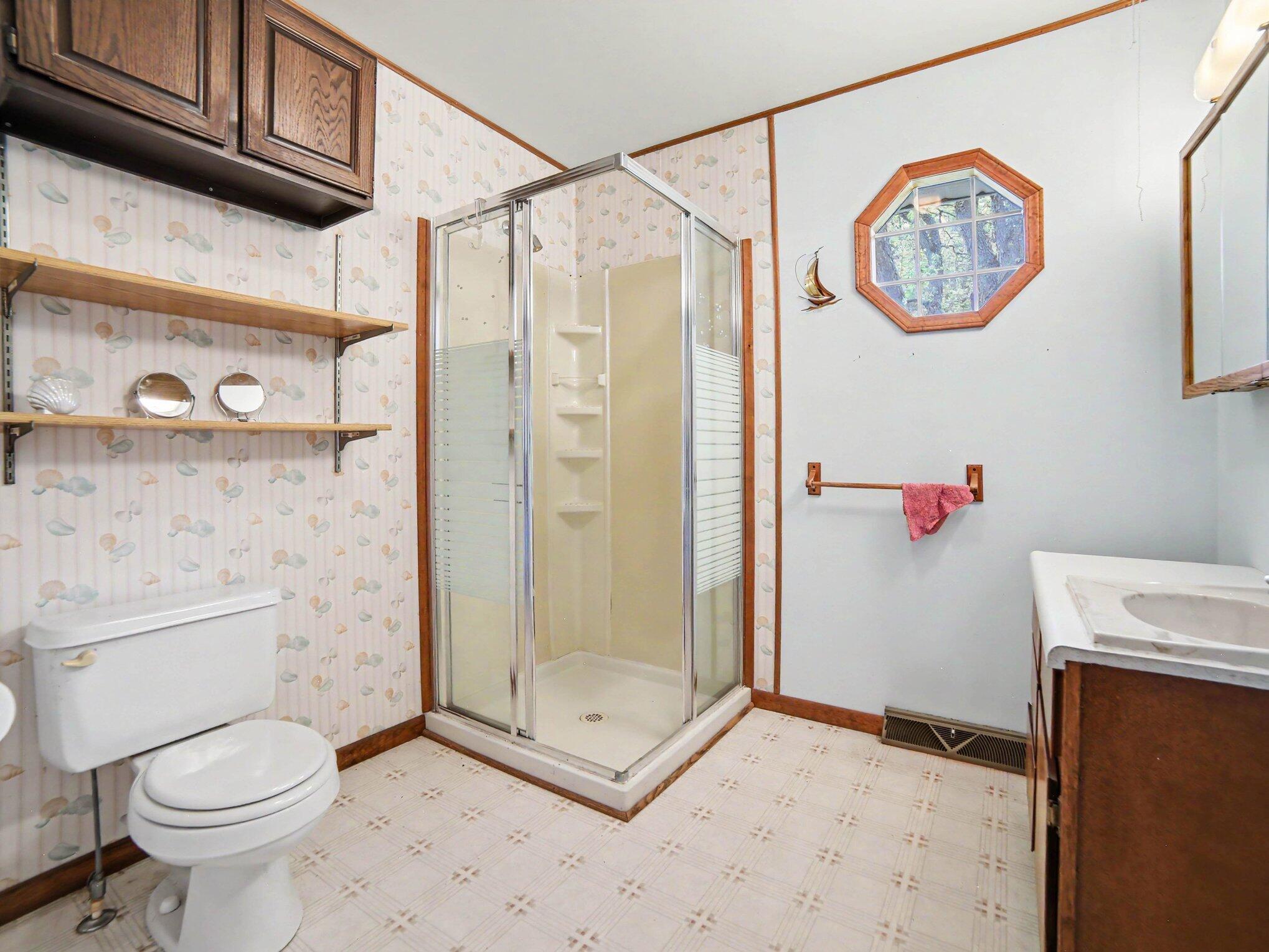 9070 4 Mile Road Hesperia, MI 49421 - Photo 12 of 19 Full Bathroom