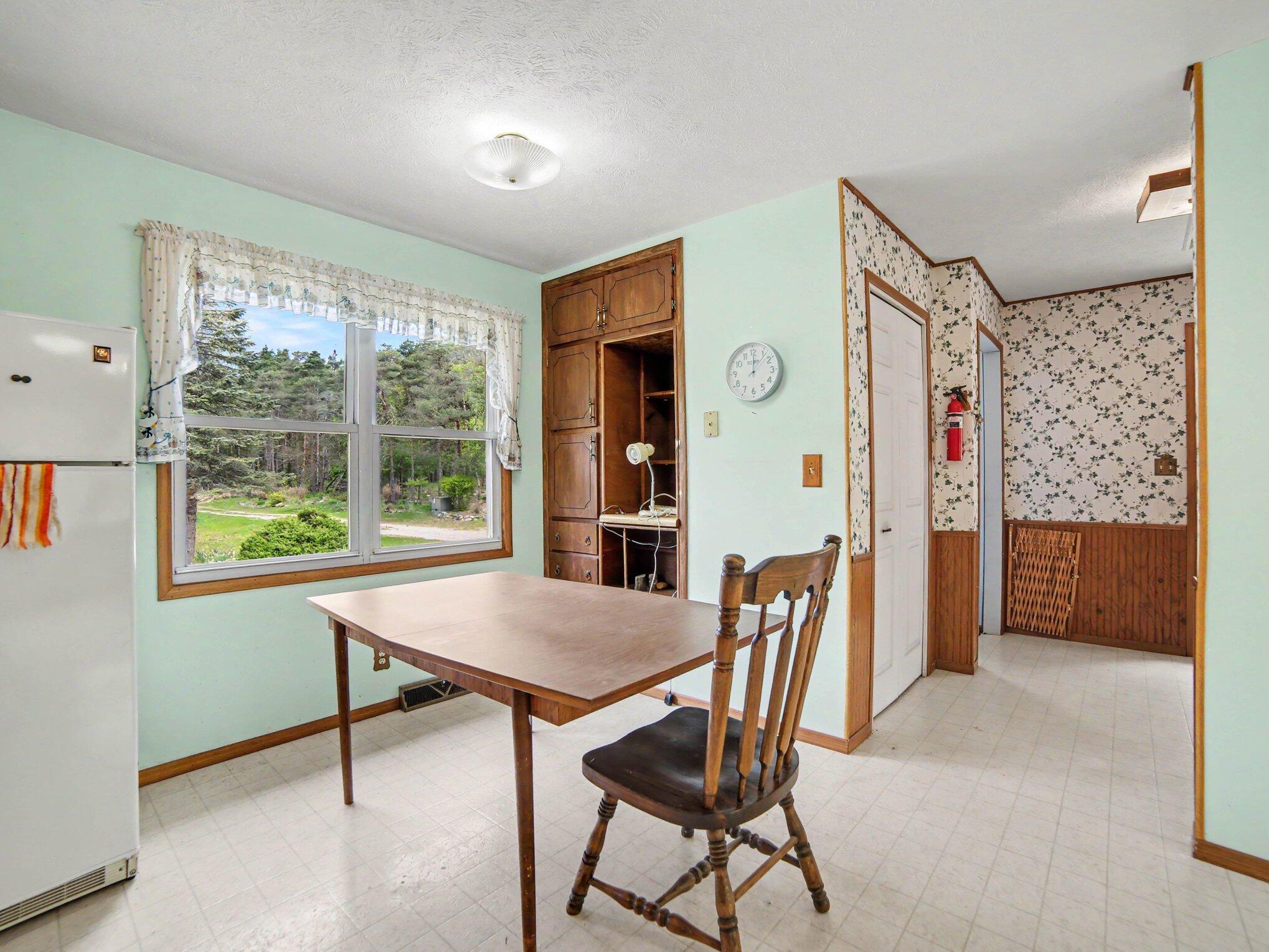 9070 4 Mile Road Hesperia, MI 49421 - Photo 6 of 19 Dining Area