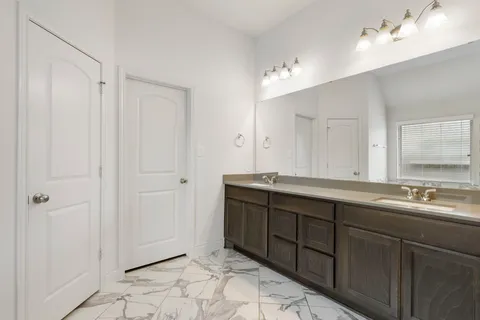 $380,000 | 4108 Ashwood Hollow Lane, Spring, TX 77386