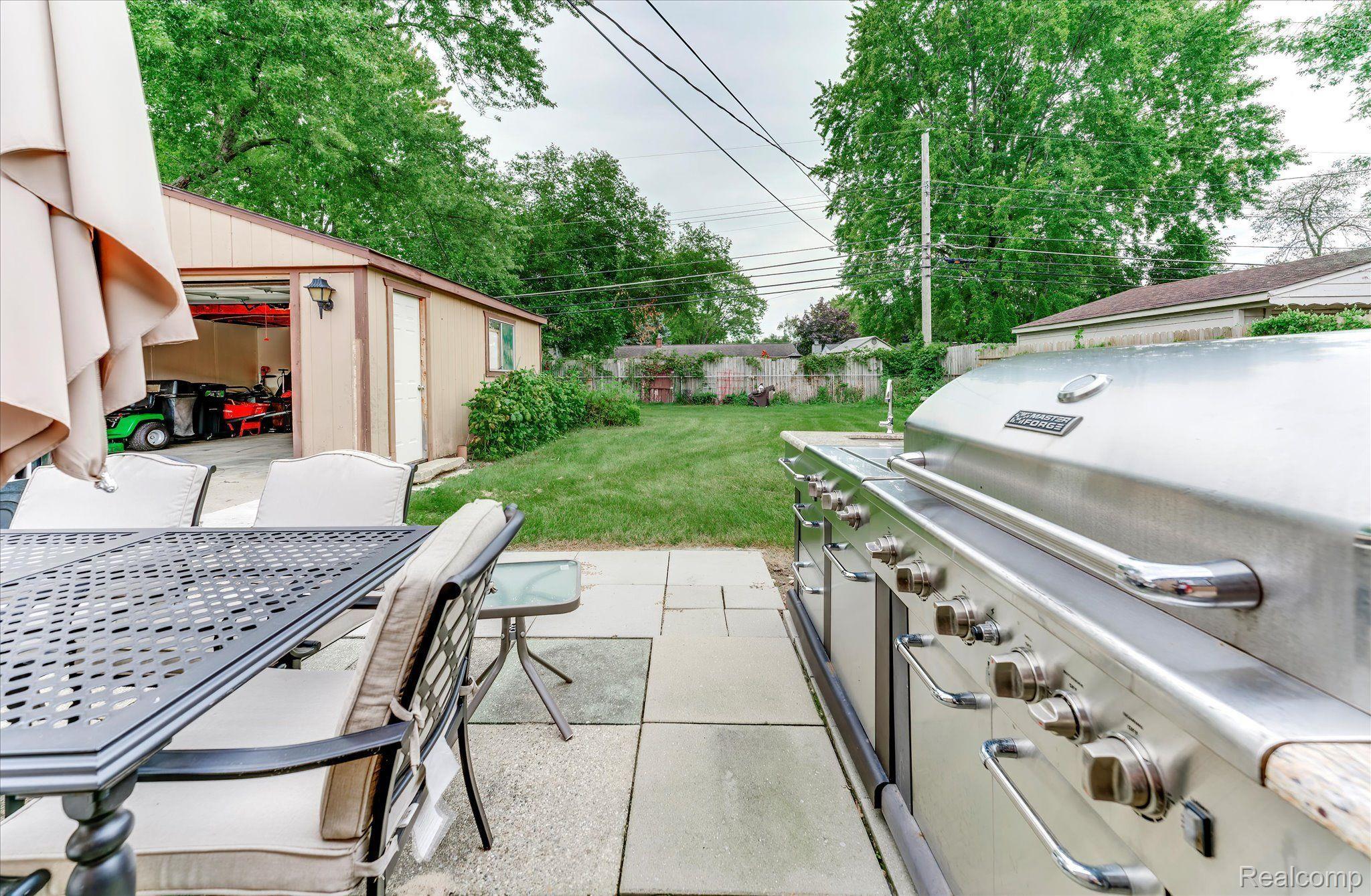12463 Clinton River Road Sterling Heights, MI 48313 - Photo 32 of 42 Gallery Image 32
