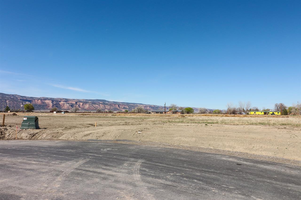 999 Farm House Road Grand Junction, CO 81505 - Photo 3 of 8 Gallery Image 3