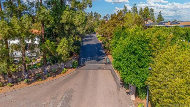 $999,900 | 1363 Timberpond Drive, El Cajon, CA 92019