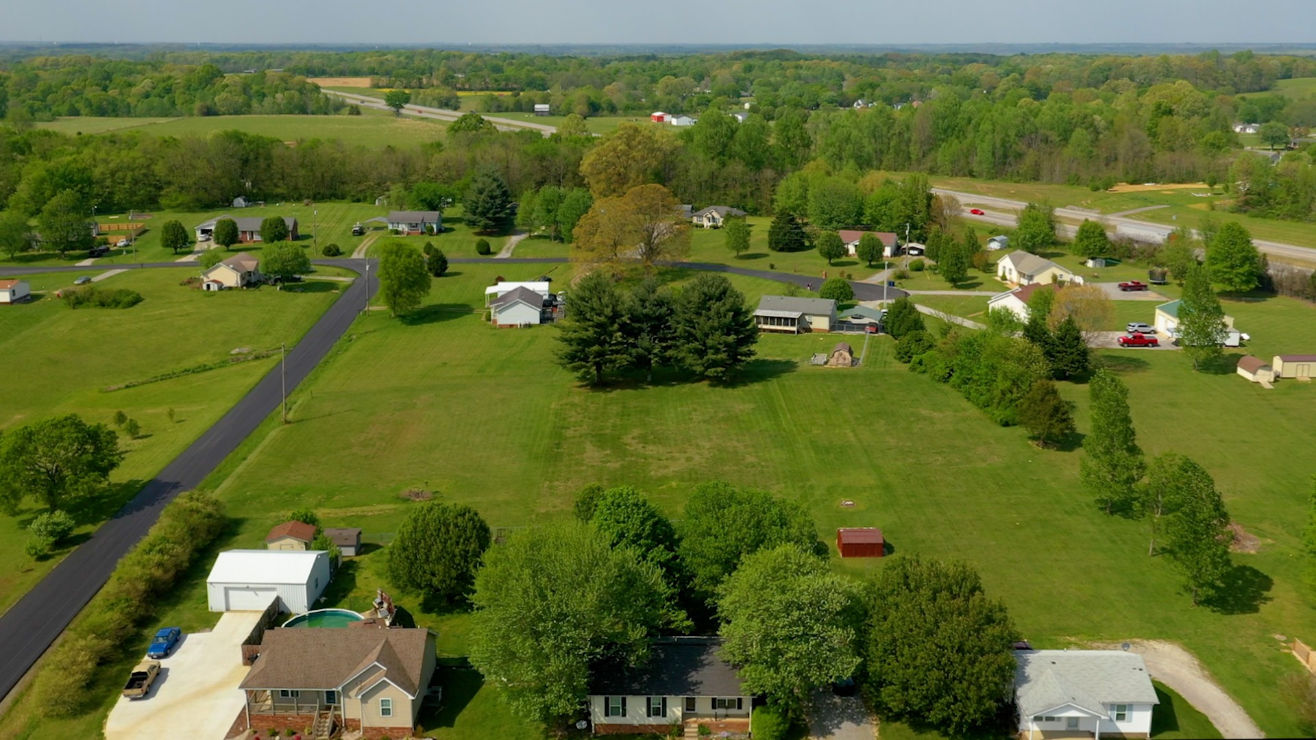 140 Roberts Road Portland, TN 37148 - Photo 41 of 41 an aerial view of multiple house