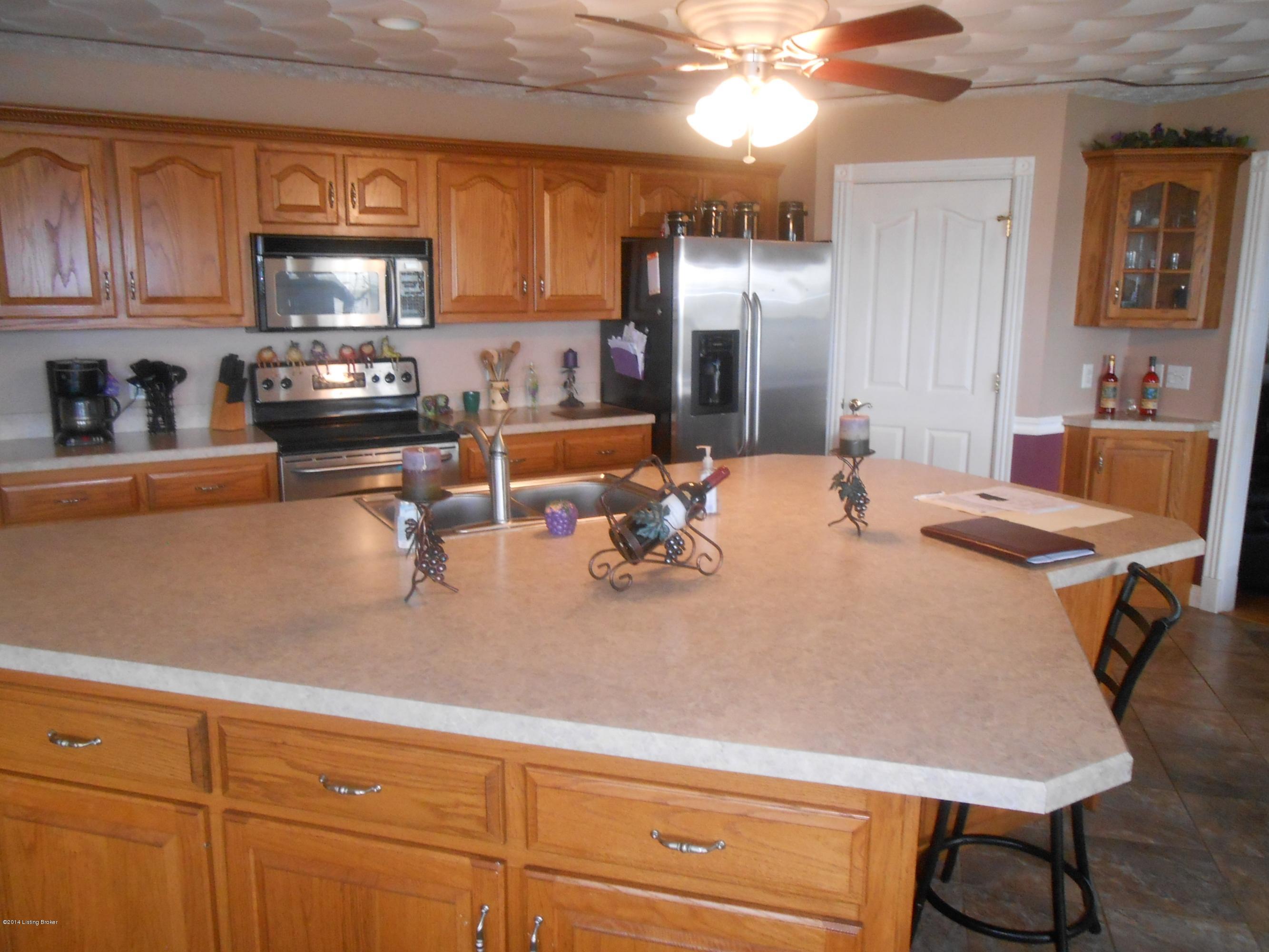3895 Holy Cross Road Loretto, KY 40037 - Photo 9 of 39 3895 Holy Cross Rd