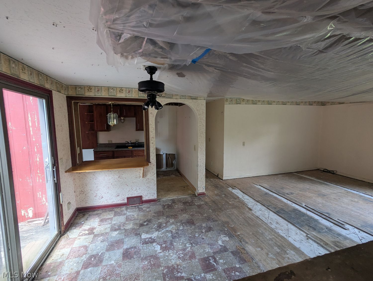 Undisclosed Address Canton, OH 44708 - Photo 4 of 11