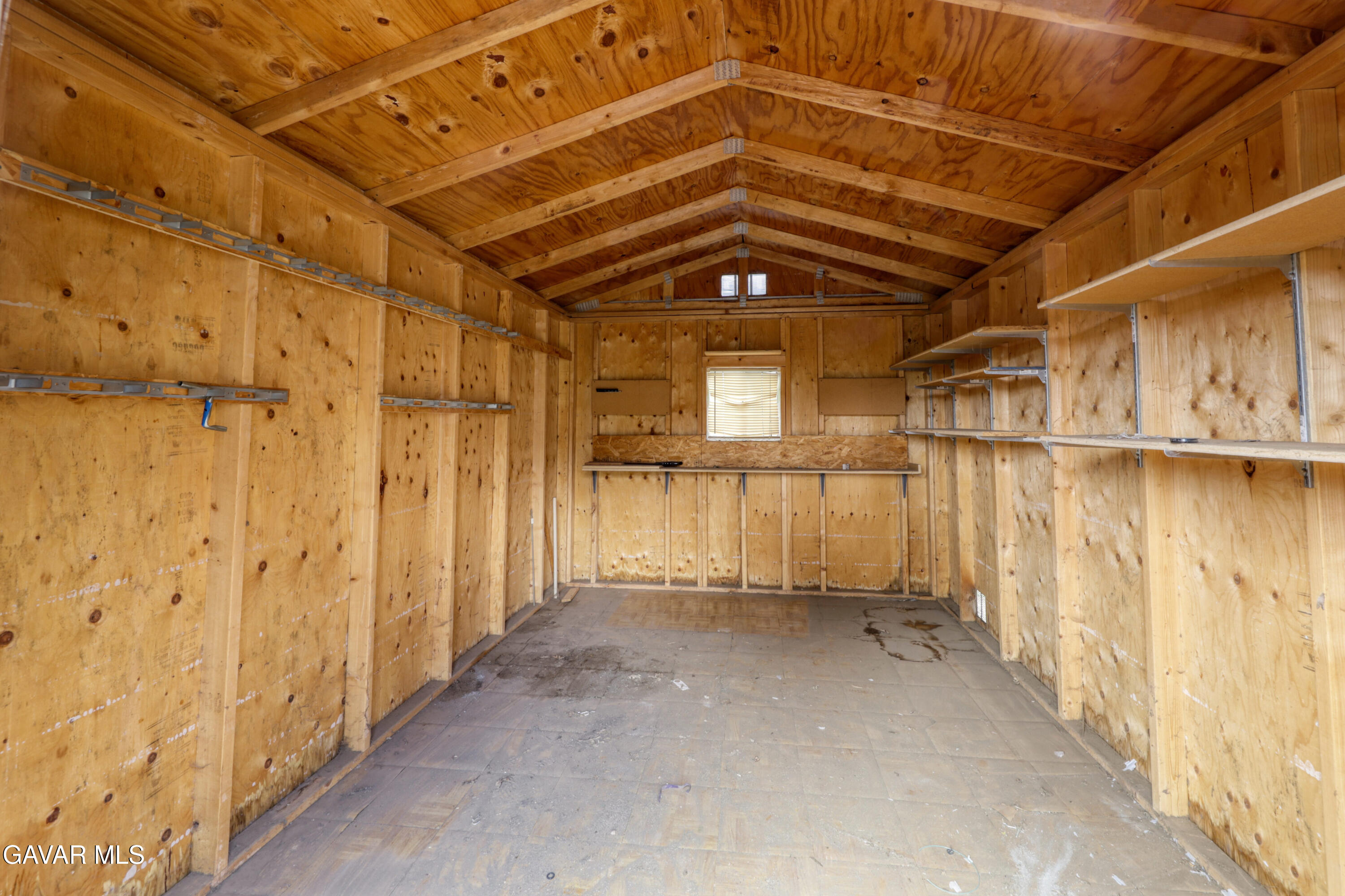 23780 Coyote Court Tehachapi, CA 93561 - Photo 46 of 48 a view of an empty room