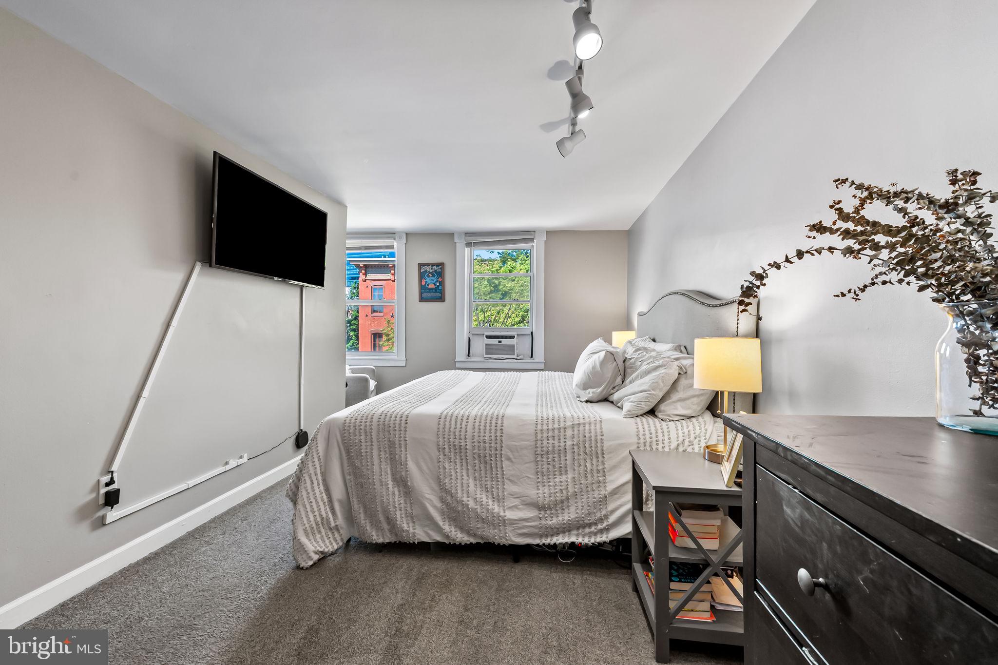 733 South Bond Street, Unit 2 Baltimore, MD 21231 - Photo 18 of 22