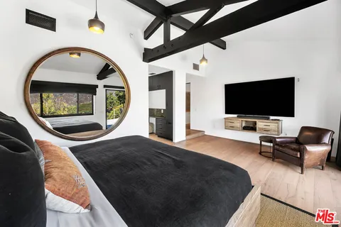 $2,000,000 | 26272 Cool Glen Way, Malibu, CA 90265