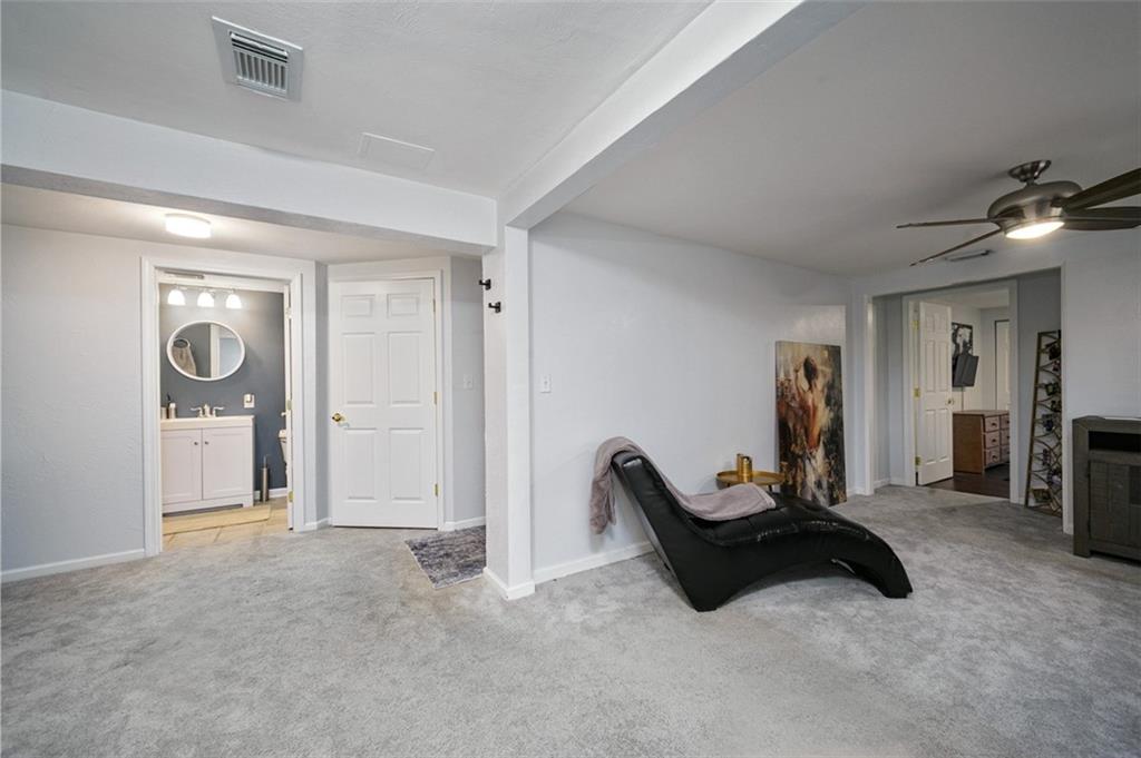 2530 Old Washington Road Pittsburgh, PA 15241 - Photo 18 of 30 Gallery Image 18