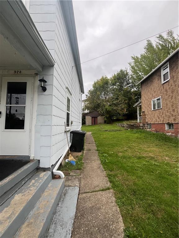 928 Locust Avenue Monessen, PA 15062 - Photo 3 of 16
