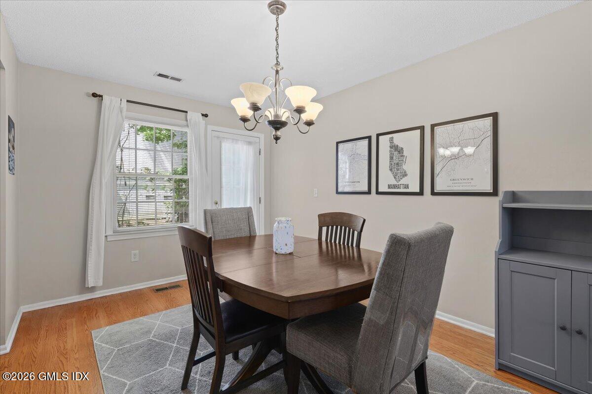 150 Prospect Street, Unit 26 Greenwich, CT 06830 - Photo 4 of 22 10-NW239743.jpg_1