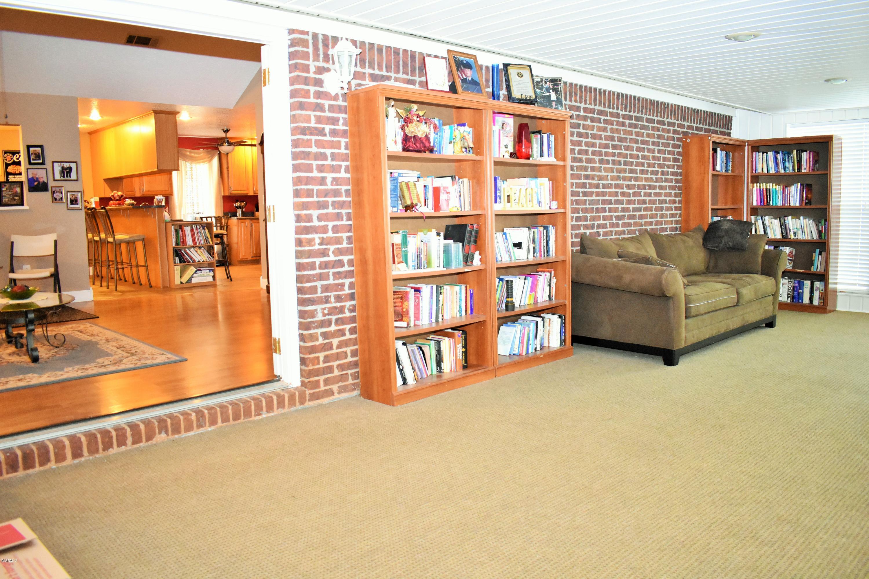 283 Holland Road Lucedale, MS 39452 - Photo 20 of 45 DSC_0927