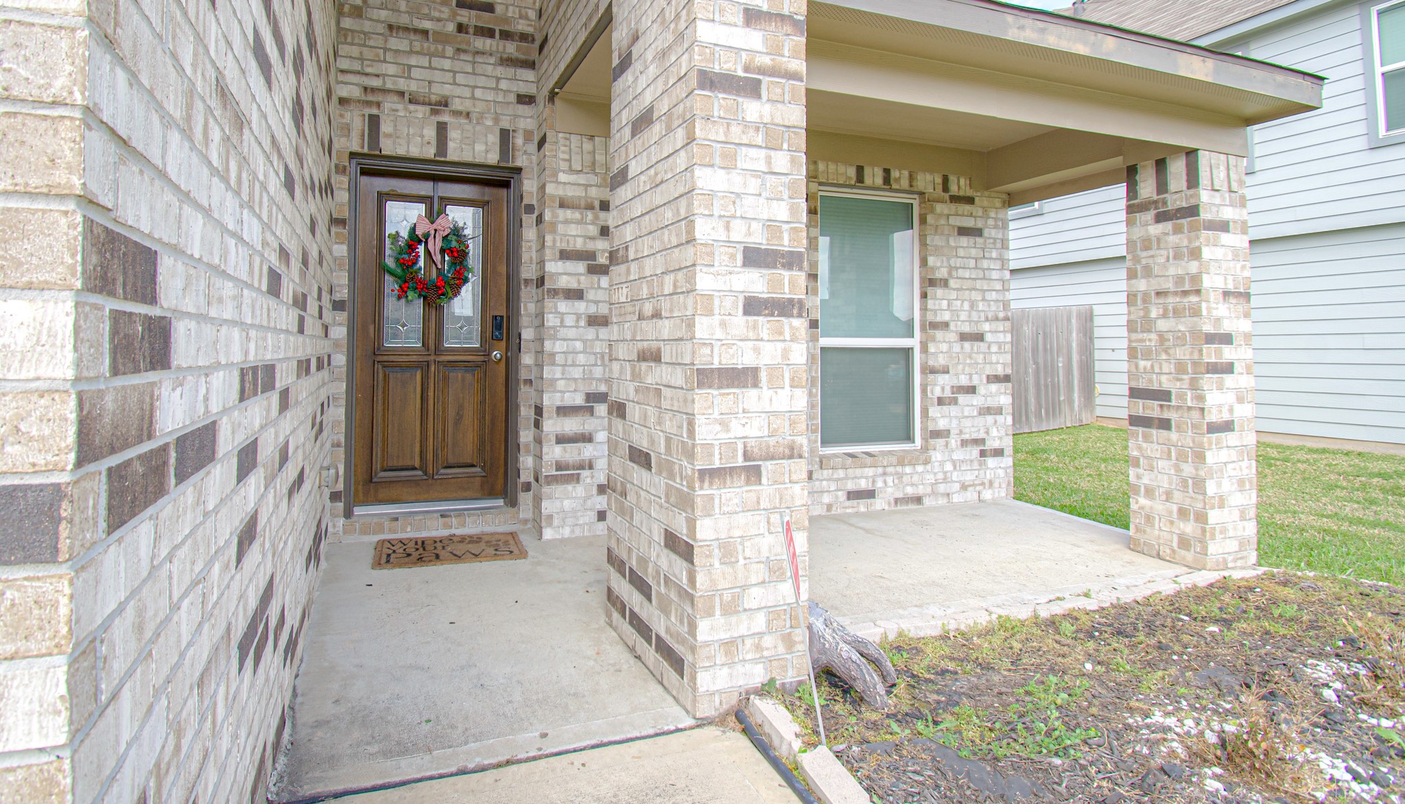 2642 Ridgeback Drive Rosenberg, TX 77471 - Photo 2 of 13 a view of an entryway of house