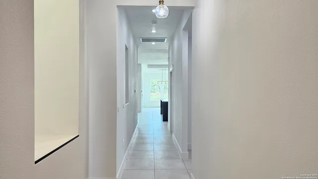 $369,974 | 16123 Vaquero Drive, Atascosa, TX 78002