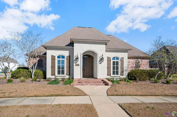 $689,000 | 1621 Glen Eagles Bend, Zachary, LA 70791