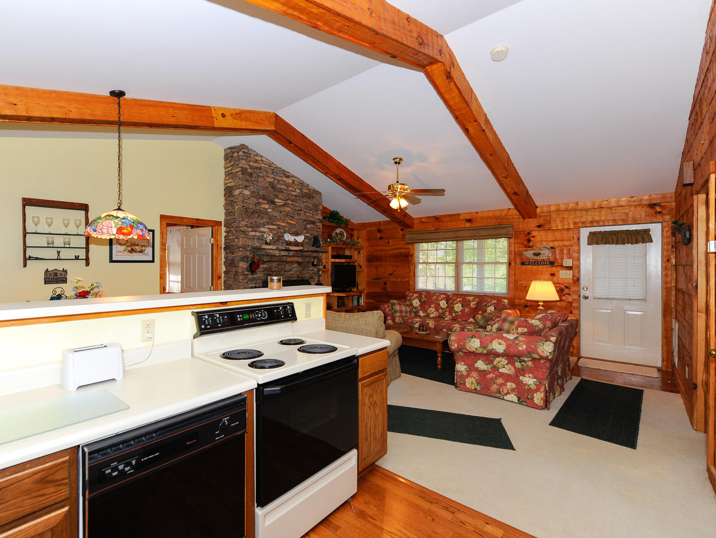 401 Settlers Rise Road Townsend, TN 37882 - Photo 14 of 23 smith kitchen 4