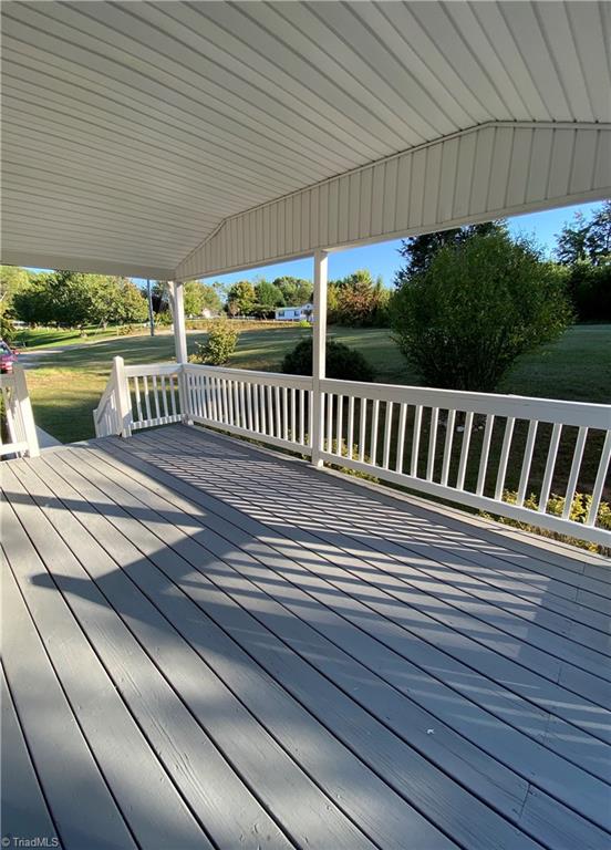 1014 Barn Road Walnut Cove, NC 27052 - Photo 2 of 15 Gallery Image 2