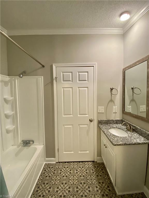 1014 Barn Road Walnut Cove, NC 27052 - Photo 9 of 15 Gallery Image 9