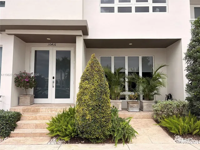 $4,700 | 10416 Northwest 66th Street, Doral, FL 33178