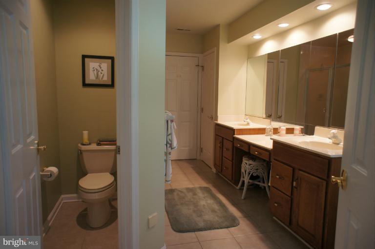 4335 Little Falls Road Huntingtown, MD 20639 - Photo 14 of 28 Bath (Master)