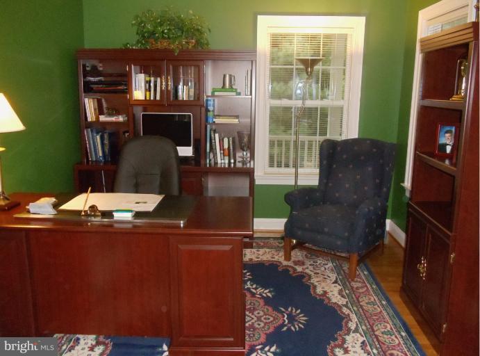 4335 Little Falls Road Huntingtown, MD 20639 - Photo 17 of 28 Interior (General)