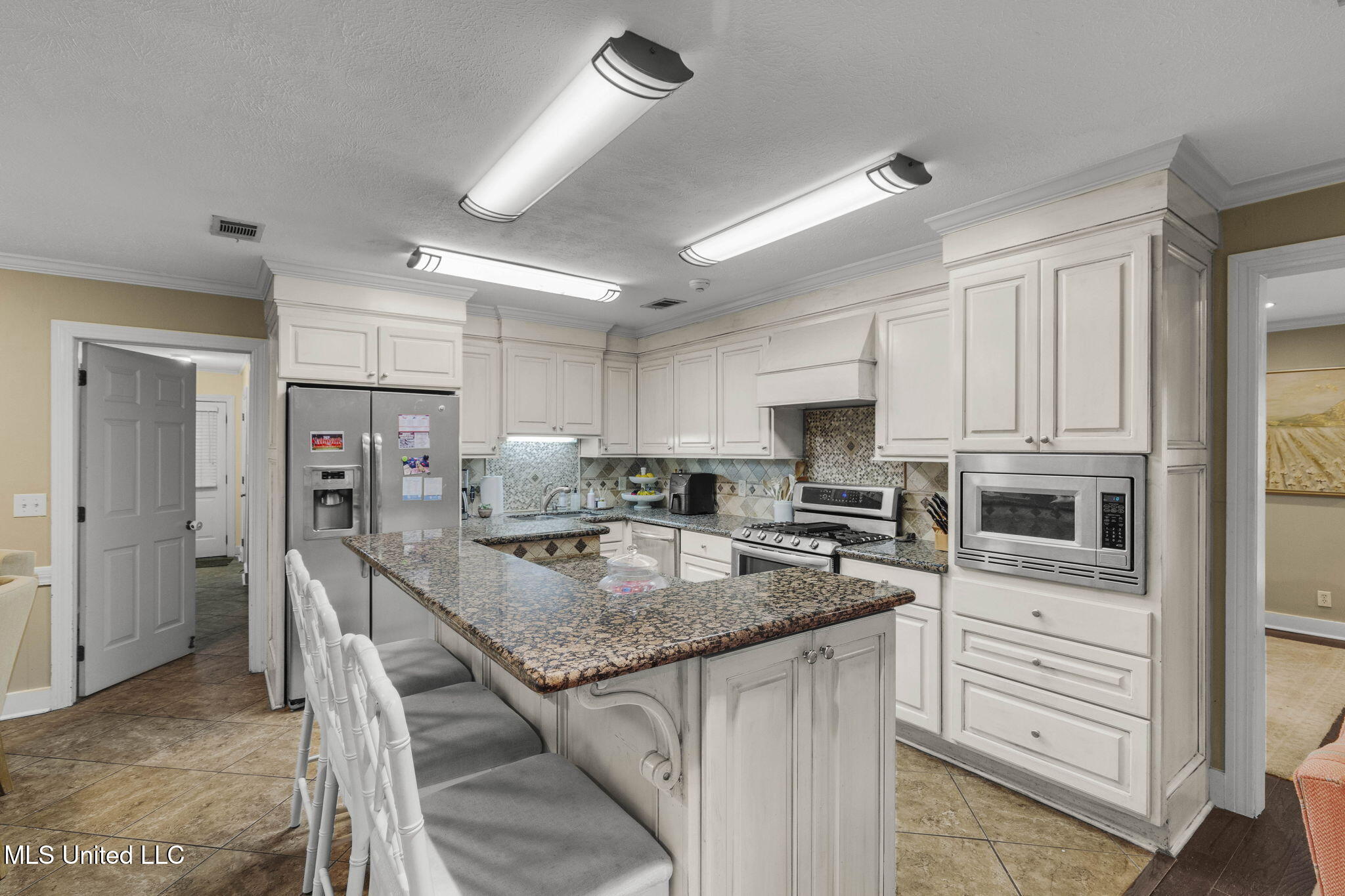 1940 Sheffield Drive Jackson, MS 39211 - Photo 15 of 59 17-web-or-mls-1940 Sheffield-17