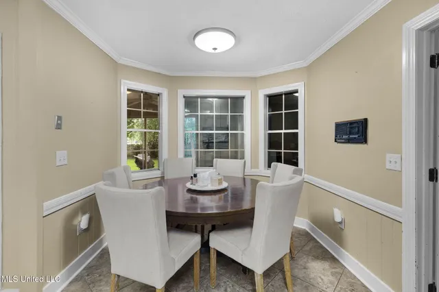 $318,000 | 1940 Sheffield Drive, Jackson, MS 39211