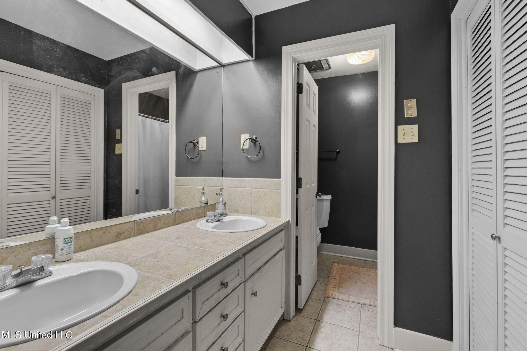 1940 Sheffield Drive Jackson, MS 39211 - Photo 24 of 59 26-web-or-mls-1940 Sheffield-26