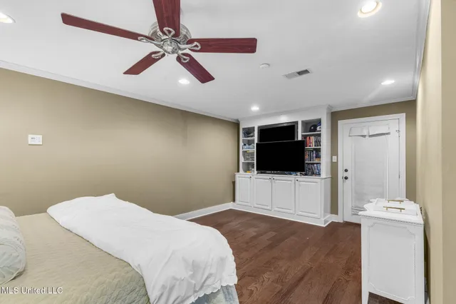 $318,000 | 1940 Sheffield Drive, Jackson, MS 39211