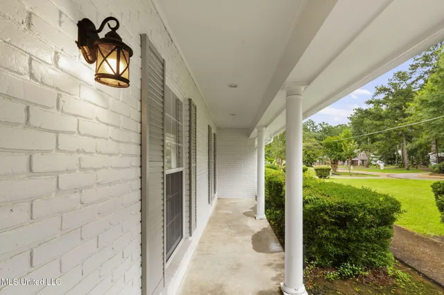 $318,000 | 1940 Sheffield Drive, Jackson, MS 39211