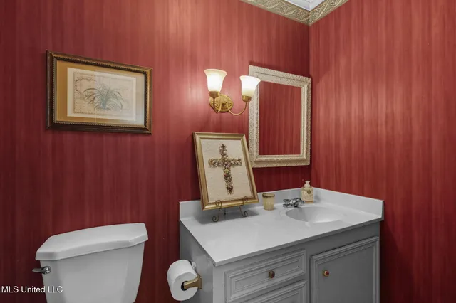 $318,000 | 1940 Sheffield Drive, Jackson, MS 39211