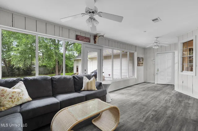 $318,000 | 1940 Sheffield Drive, Jackson, MS 39211