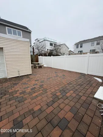 $3,950 | 67 5th Street, Highlands, NJ 07732