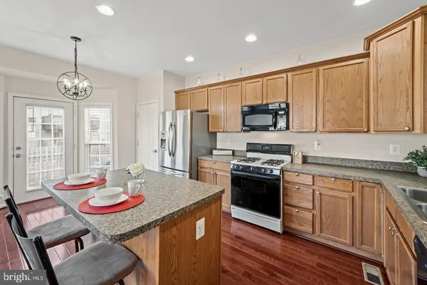 $2,800 | 101 Dolphin Cove, Stafford, VA 22554