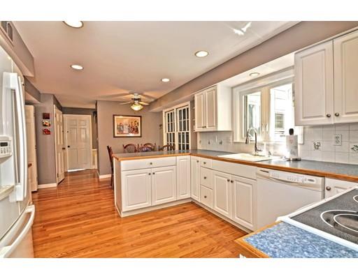 35 Naushon Road Pawtucket, RI 02861 - Photo 11 of 40 Gallery Image 11
