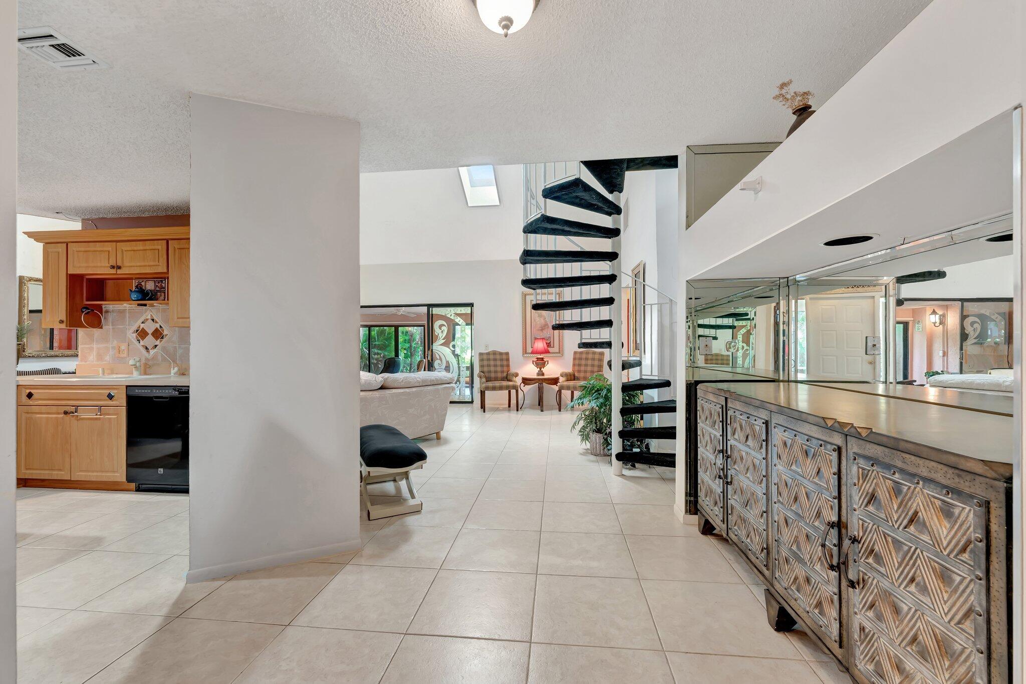 23360 Water Circle Boca Raton, FL 33486 - Photo 7 of 63 7-web-or-mls-DSC04384