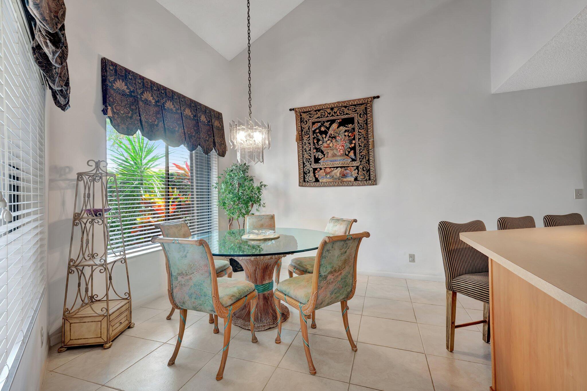 23360 Water Circle Boca Raton, FL 33486 - Photo 8 of 63 21-web-or-mls-DSC04429