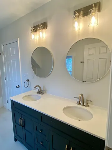 $3,500 | 3 Claflin Street, Hopkinton, MA 01748